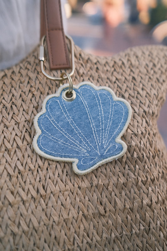 Coastal Shell Bag Tag